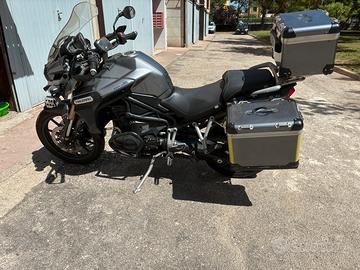 Triumph tiger 1200 explorer
