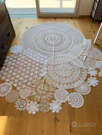 Set centrotavola e centrini uncinetto - 21 pezzi