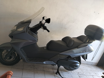 Scooter silver Wing 400 come nuovo