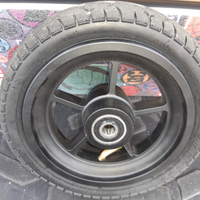 Monopattino 2 gomme con cerchio 8" 200x50