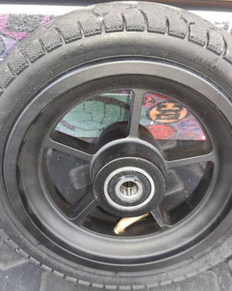 Monopattino 2 gomme con cerchio 8" 200x50