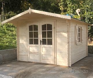 Casetta in legno 3x3, spessore legno 30mm.