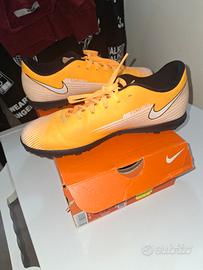 SCARPE DA CALCIO NIKE MERCURIAL VAPOR 13 CLUB TF