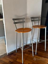 Set due sgabelli penisola e angolo bar l