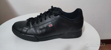 scarpe da ginnastica
