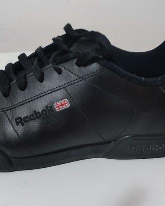 scarpe da ginnastica