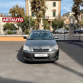 TOYOTA Corolla 1.4 D-4D M-MT 5 porte - Manuale.