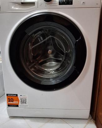 Lavatrice hotpoin ariston 8kg