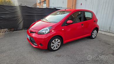 Toyota Yaris 1.0 5 porte UNICO PROPRIETARIO KM 69.