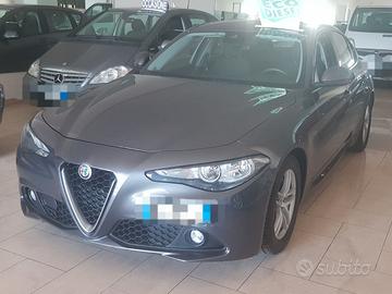 Alfa Romeo Giulia 2.2 Diesel 150 CV 2017 Full