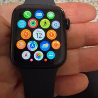 Apple Watch SE GPS, Cassa 40 mm