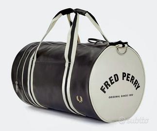 BORSA FRED PERRY CLASSIC BARREL BAG