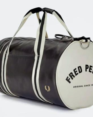 BORSA FRED PERRY CLASSIC BARREL BAG