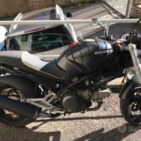 Ducati Monster 600 - Da vero figaccione