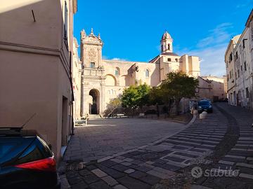 PiazzaDuomo, trilocale di 50mq al 1 piano