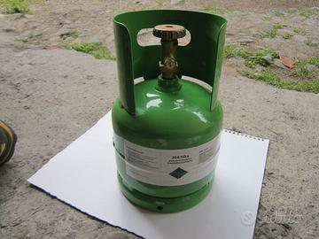 BOMBOLA RICARICABILE 2 KG PIENA  R 410