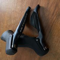 Leve Shimano Ultegra Di2 rim brake