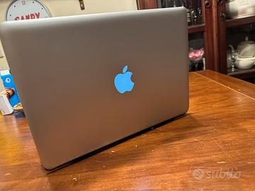 Apple MacBook Pro 2012