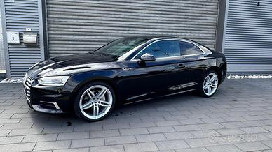 Audi A5 3.0TDI *S-LINE