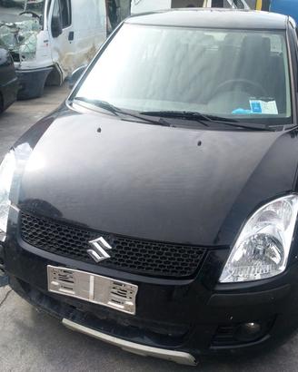 SUZUKI SWIFT1.3 16V 4X4 68 KW BENZ.- 4° serie