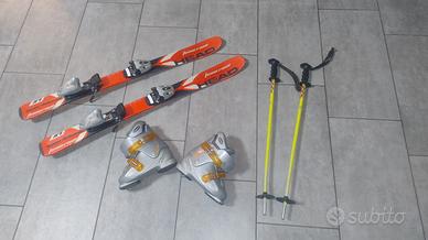 Sci+scarponi e racchette per bambini 