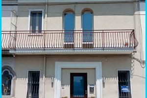 Splendida bifamiliare con giardino