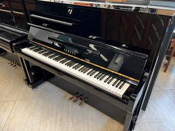 Pianoforte verticale YAMAHA U1 seminuovo