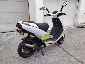 Scooter Aprilia SR 50 ditech