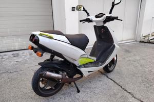 Scooter Aprilia SR 50 ditech