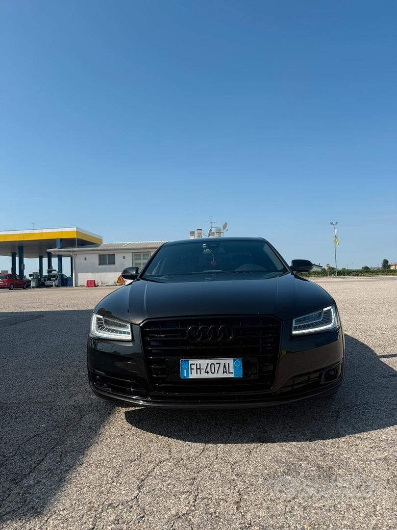 Audi A8 2017 photo 3