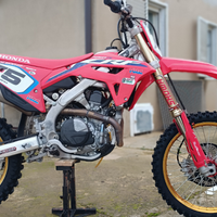 Honda CRF 450 R 2021 ufficiale Red Moto