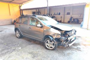 Dacia Sandero Stepway 2018 sinistrata