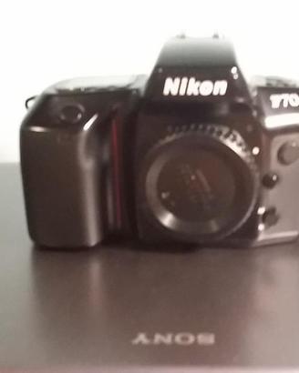 Nikon f70 analogica
