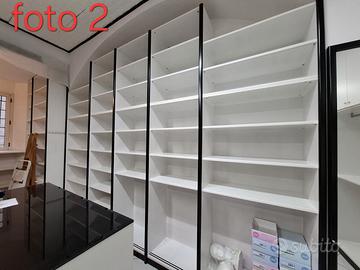 scaffalatura componibile in legno