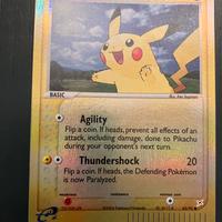 Pikachu carta collezionismo Pokemon