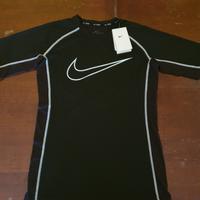 t shirt atrillata nike pro palestra 
