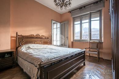 CASA SEMINDIPENDENTE A VARISELLA