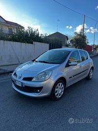 Renault Clio 1.2 benzina / gpl