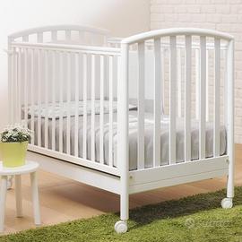 Lettino PALI in perfette condizioni + 2 materassi