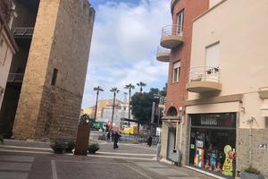 Locale commerciale in pieno centro Oristano