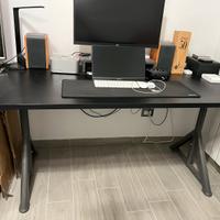 Scrivania ikea 160x80