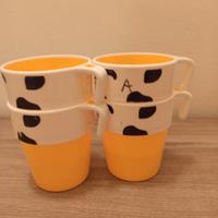 n.4 bicchieri in plastica 