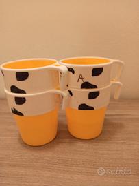 n.4 bicchieri in plastica 