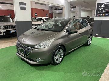 Peugeot 208 1.2 VTi 82 CV 5 porte Allure