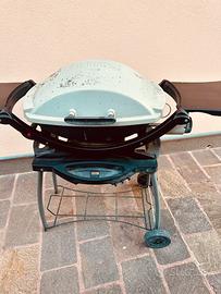 Barbecue Gas Weber Q usato con carrello