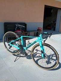 Bianchi Infinito Xe taglia 47 xs