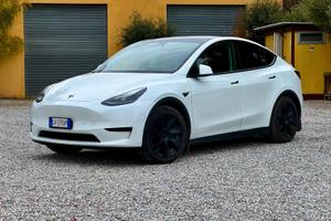 Tesla Model Y RWD Nuova