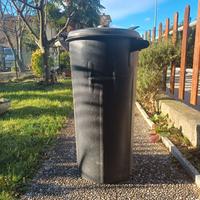 bidone in plastica nera per rifiuti 100l