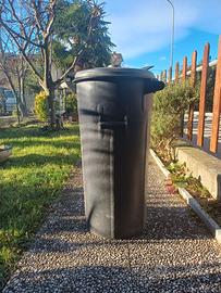 bidone in plastica nera per rifiuti 100l