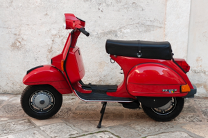 Piaggio Vespa 125 Arcobaleno